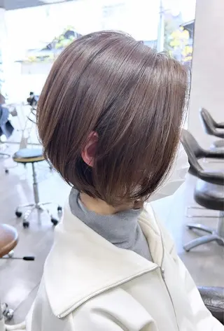 ショート レイヤー/艶髪カラー 森本くるみのヘアスタイル