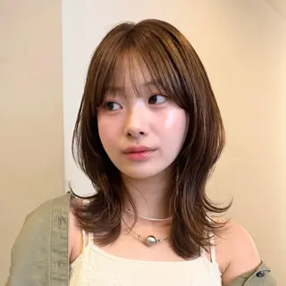 ミディアム カラー SAKI 新宿のヘアスタイル