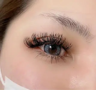 マツエク・マツパ eyelash Anmut Lunaのマツエク・マツパデザイン