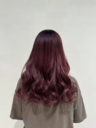 カラー ルプラボウ /小見山琴衣のヘアスタイル