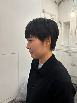 ショート ボブ・カラー 琴音のヘアスタイル