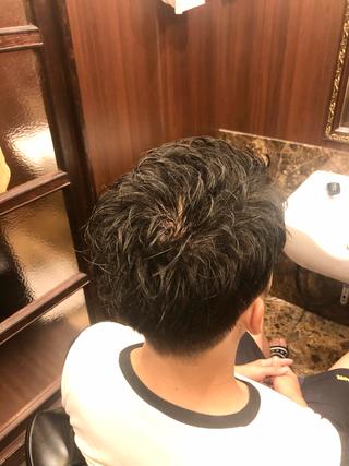 メンズ ヒロ銀座川崎 志田健介のヘアスタイル