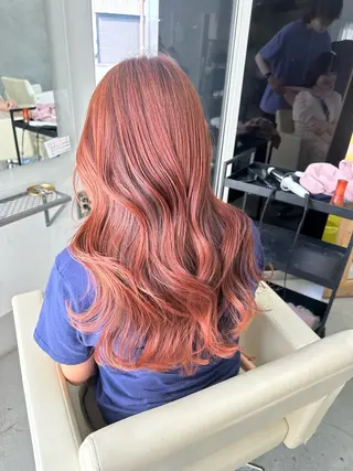 ロング カラー さあや 【透け感/艶感】のヘアスタイル