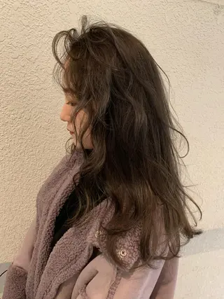 ロング miu (ミユ)のヘアスタイル