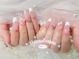 ミディアム 西村 華蓮のネイルデザイン