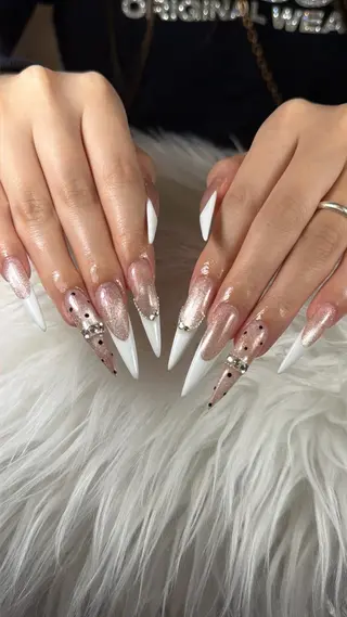 ネイル HIKARIHANA NAILのネイルデザイン