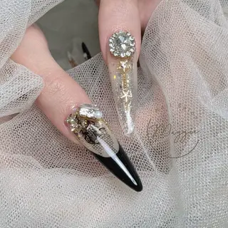 ネイル Maggie Nail🦩のネイルデザイン