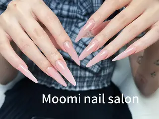 セミロング moomi nail スカルプ専門のネイルデザイン