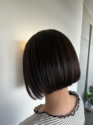 ミディアム おせ ちさとのヘアスタイル
