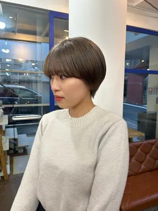 ショート カラー かがやしづ ⭐️カラーモデルのヘアスタイル