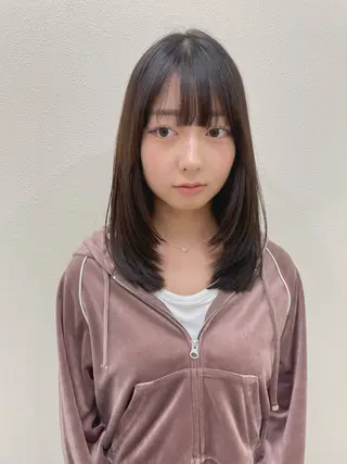 セミロング 🫧透明感カラー🫧 古川穂果のヘアスタイル
