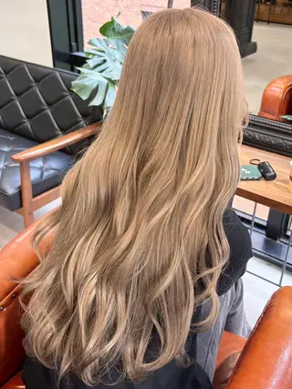 ロング カラー ｉｌｉ 大阪のヘアスタイル