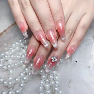 ネイル 🎀M nails✨ ビューティーのネイルデザイン