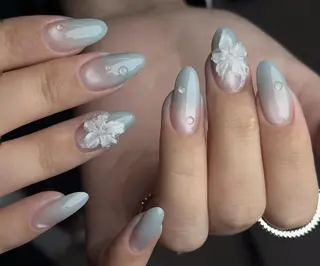 ネイル エリ🫧 nail池袋東口のネイルデザイン