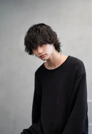ミディアム パーマ メンズ 当日予約⭕️ 太田のヘアスタイル