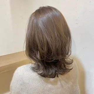 ミディアム カラー スタイリスト 林 風香のヘアスタイル