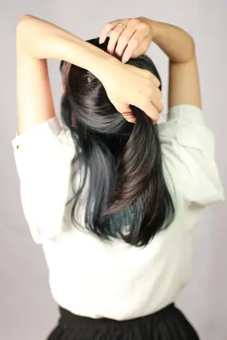 セミロング 松尾 泰伸のヘアスタイル