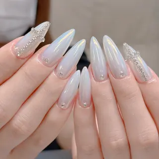 ネイル FLY Nail 梅田店のネイルデザイン