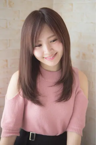 ミディアム 松田 みのりのヘアスタイル