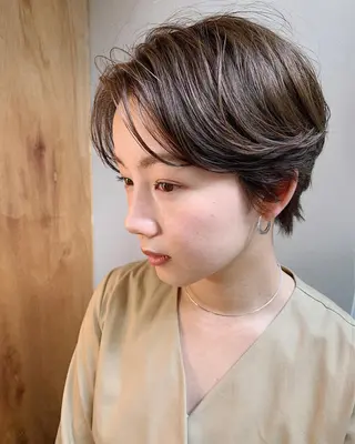 ショート カラー パーマ ヘアアレンジ 松田 亮葉のヘアスタイル