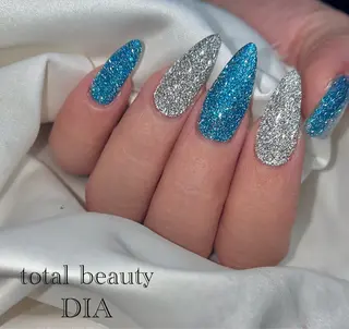 ネイル total beauty DIAのネイルデザイン