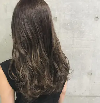 セミロング ✨ブリーチマスター✨ オクヤマヨウスケのヘアスタイル