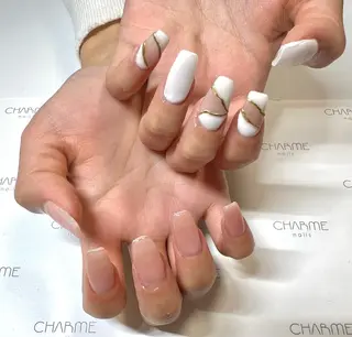 ネイル CHARME 🤎〔RINA〕のネイルデザイン