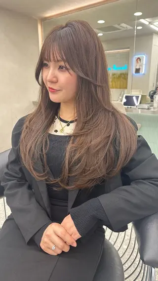 ロング カラー レイヤーダブルカラー KYONのヘアスタイル