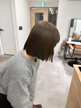ショート hina/レイヤー /マロンブラウンのヘアスタイル