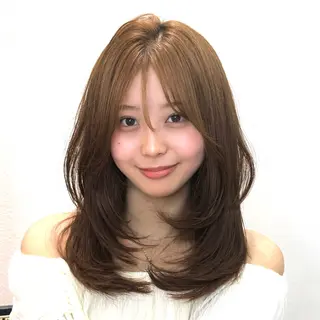ミディアム レイヤーカット 縮毛矯正 高杉颯汰のヘアスタイル