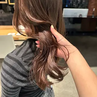 カラー 美 海のヘアスタイル