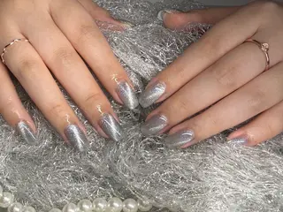 ネイル Tongtong Nail Salonのネイルデザイン