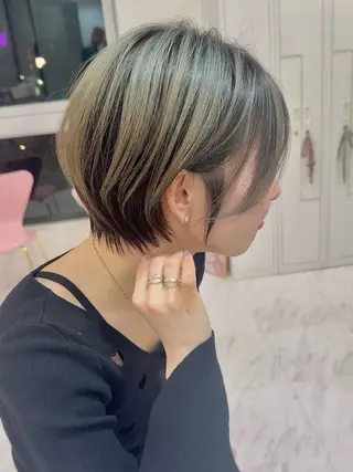 ショート カラー 🌟TOSHI/透明 感カラー/ショートのヘアスタイル