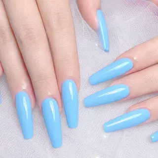 ネイル Jr.ネイリスト🤍 【Alissa】新栄のネイルデザイン