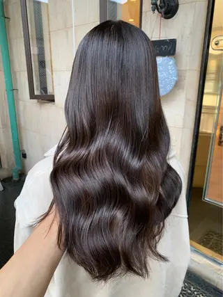 ロング カラー 韓国系レイヤー特化 hiroのヘアスタイル