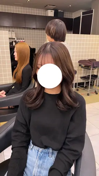 カラー 🖤レイヤーカット| 艶髪|韓国styleのヘアスタイル