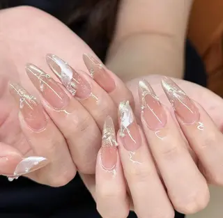 ネイル エリ🫧 nail池袋東口のネイルデザイン