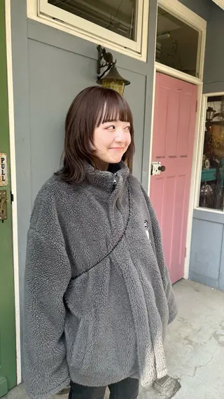 ショート カラー BRITS 渡辺 菜々子のヘアスタイル