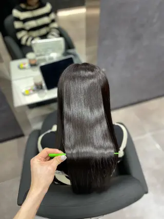 ロング CYNTHIADUE 店長| IRISUのヘアスタイル