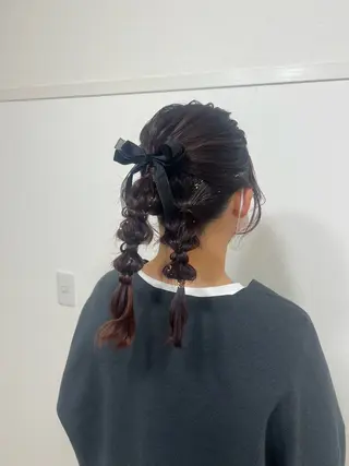 セミロング ヘアアレンジ 大羅 海比のヘアスタイル