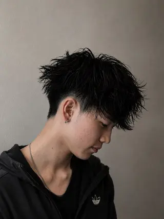 ショート パーマ メンズ 川﨑 大暉のヘアスタイル