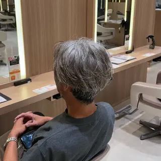 メンズ 安田 ななみのヘアスタイル