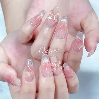 ネイル Queens ひなのネイルデザイン