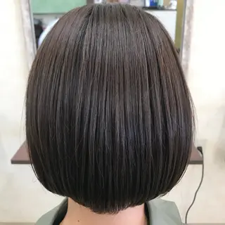 ミディアム 柴田 恵里のヘアスタイル