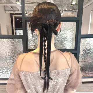 ロング ヘアアレンジ mio ︴ アレンジ ︴ 透明感カラーのヘアスタイル