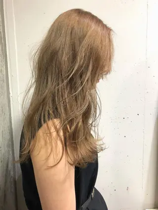 ロング カラー Pia ツボイ ケイタのヘアスタイル