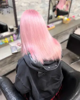 ミディアム カラー ハイトーンエクステ 🎩カズキ🎩のヘアスタイル