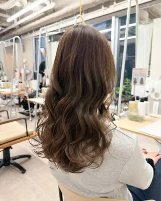 ロング カラー 透明感カラー ブリーチ/ 大村勇人のヘアスタイル