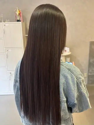 カラー 岩下 琴音のヘアスタイル