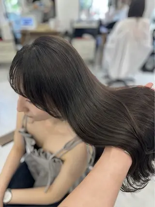 ロング 坂本 小春のヘアスタイル